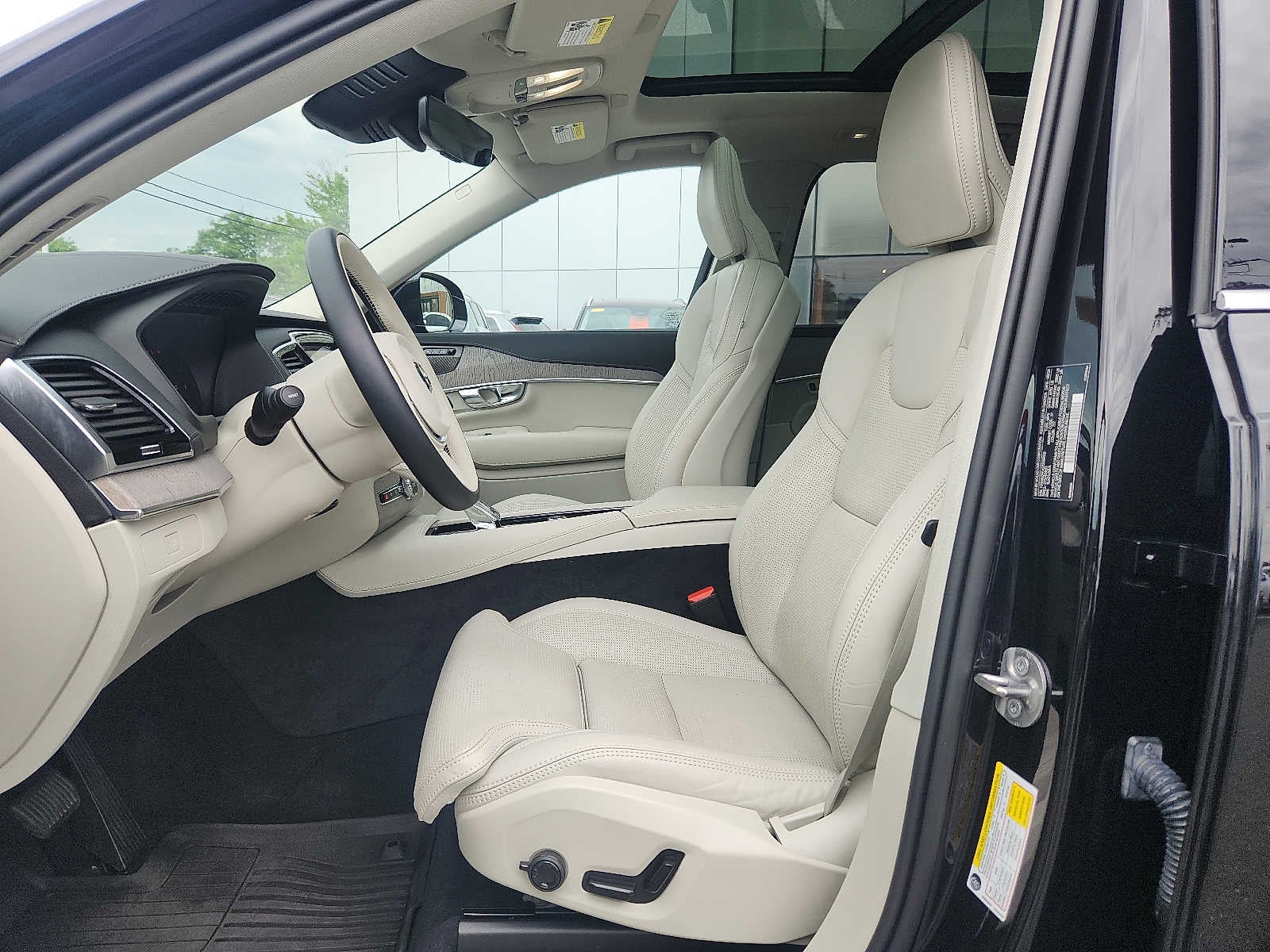 2025 Volvo XC90 Ultra