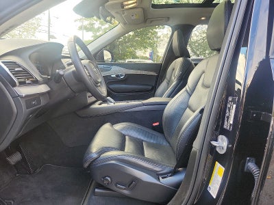 2024 Volvo XC90 Ultimate Bright Theme