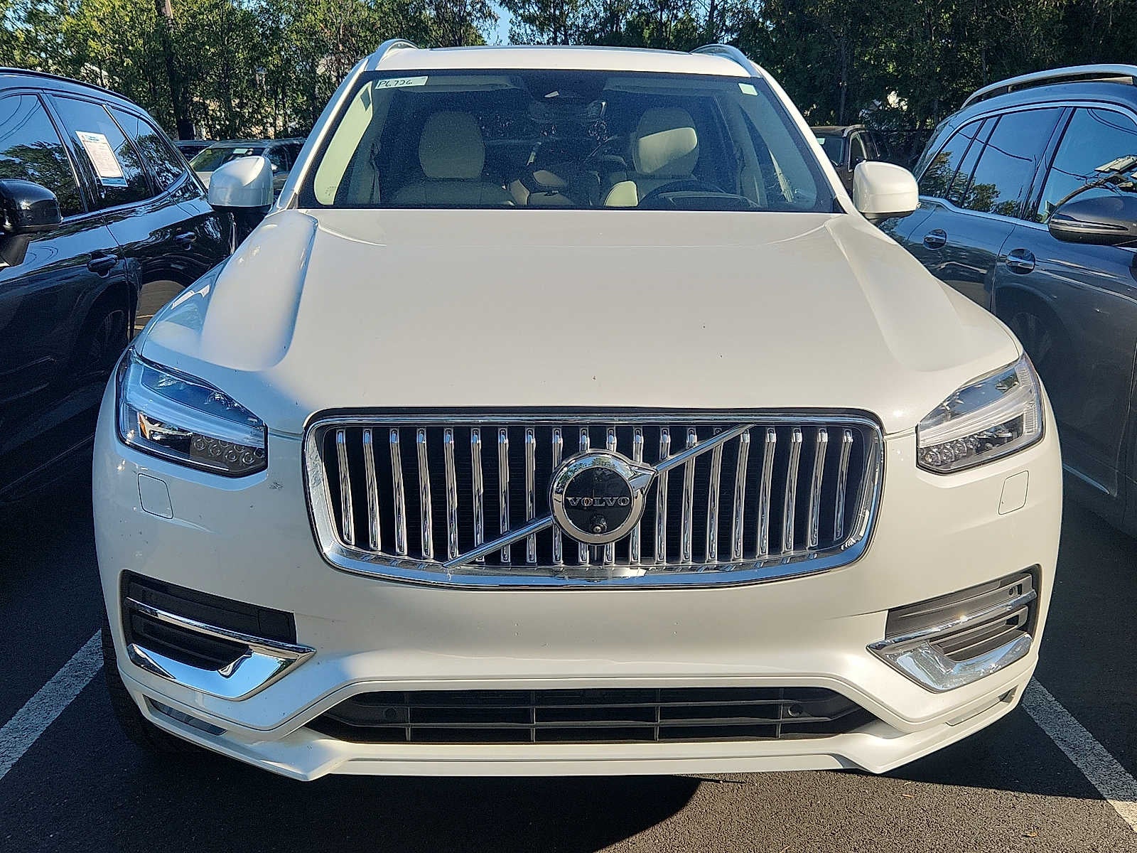 2024 Volvo XC90 Ultimate Bright Theme