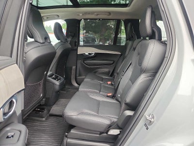 2024 Volvo XC90 Ultimate Bright Theme