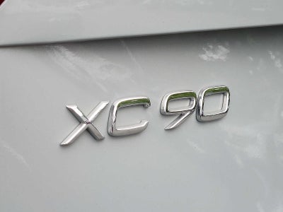 2024 Volvo XC90 Ultimate Bright Theme