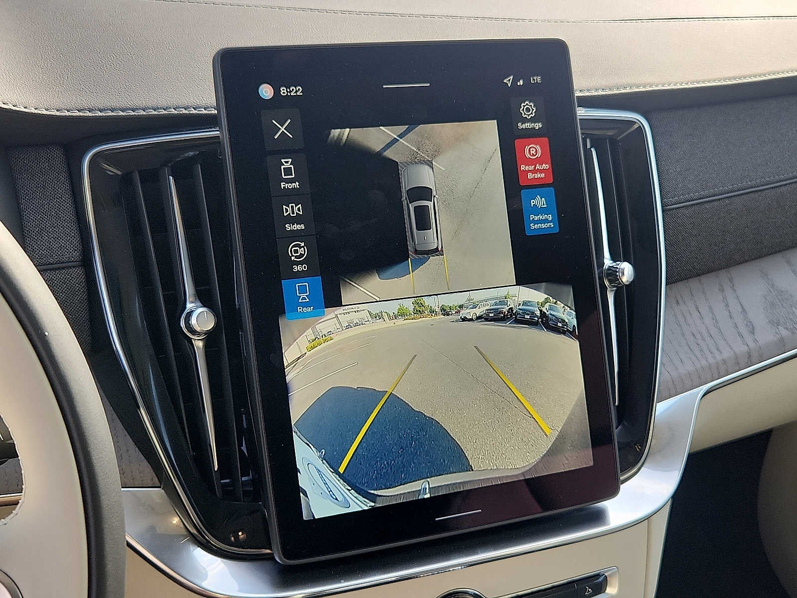 2026 Volvo XC90 Ultra - Photo 16