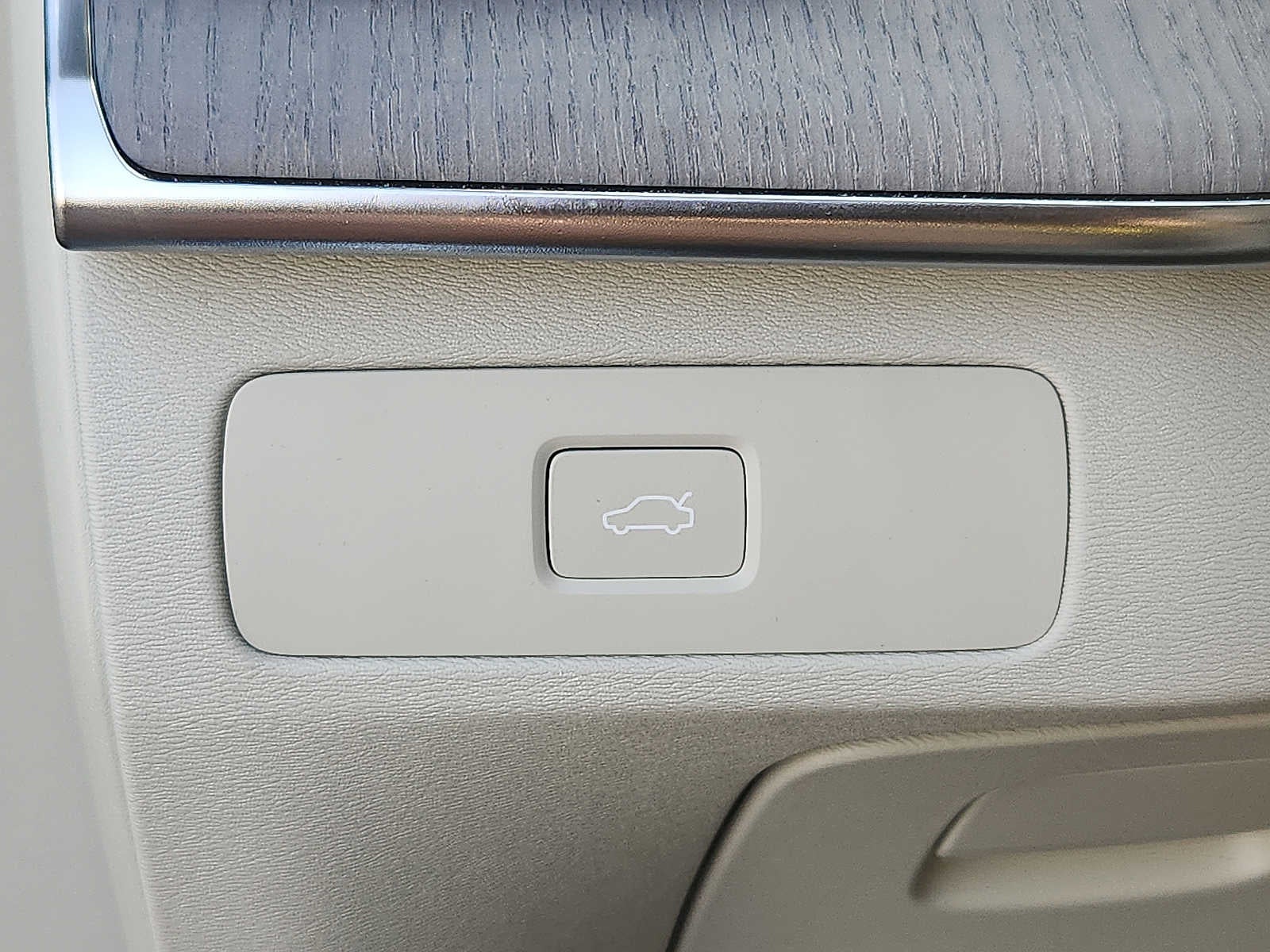 2026 Volvo XC90 Ultra - Photo 22