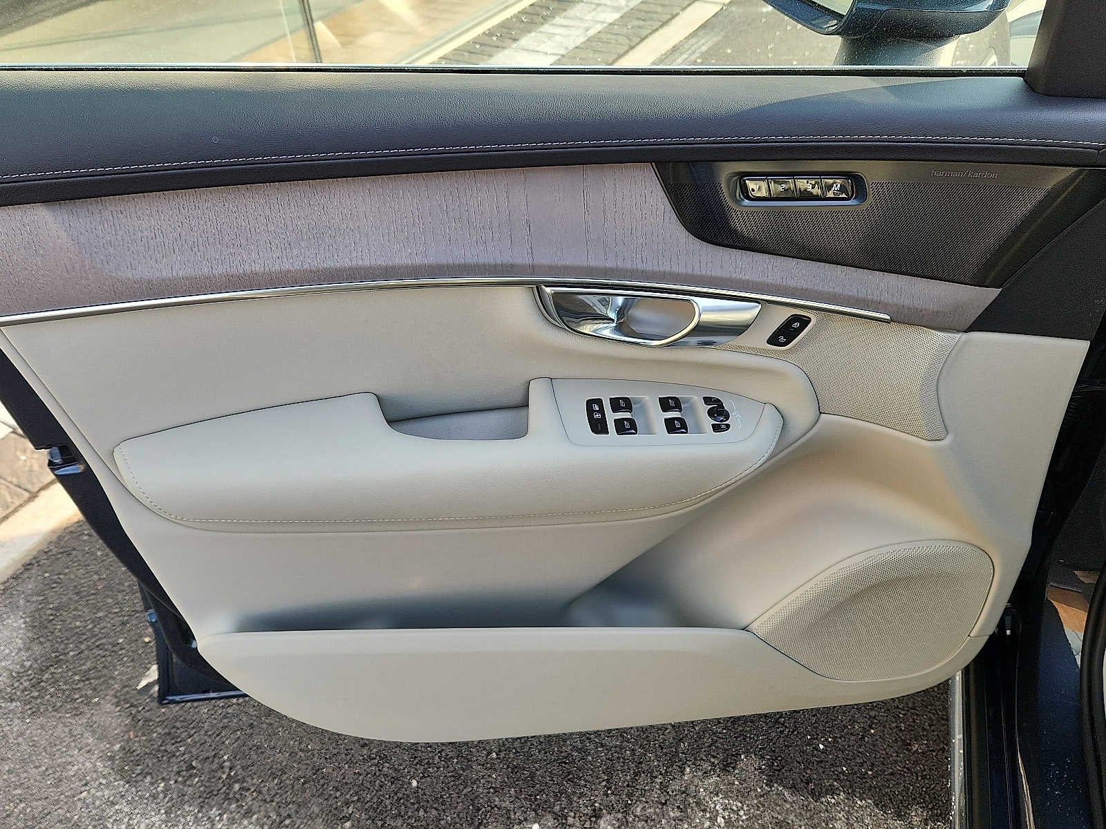 2026 Volvo XC90 Ultra