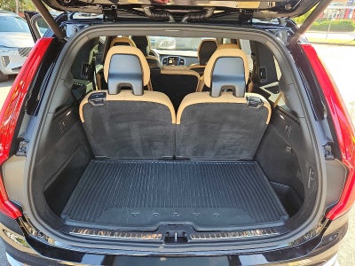 2024 Volvo XC90 Ultimate Bright Theme