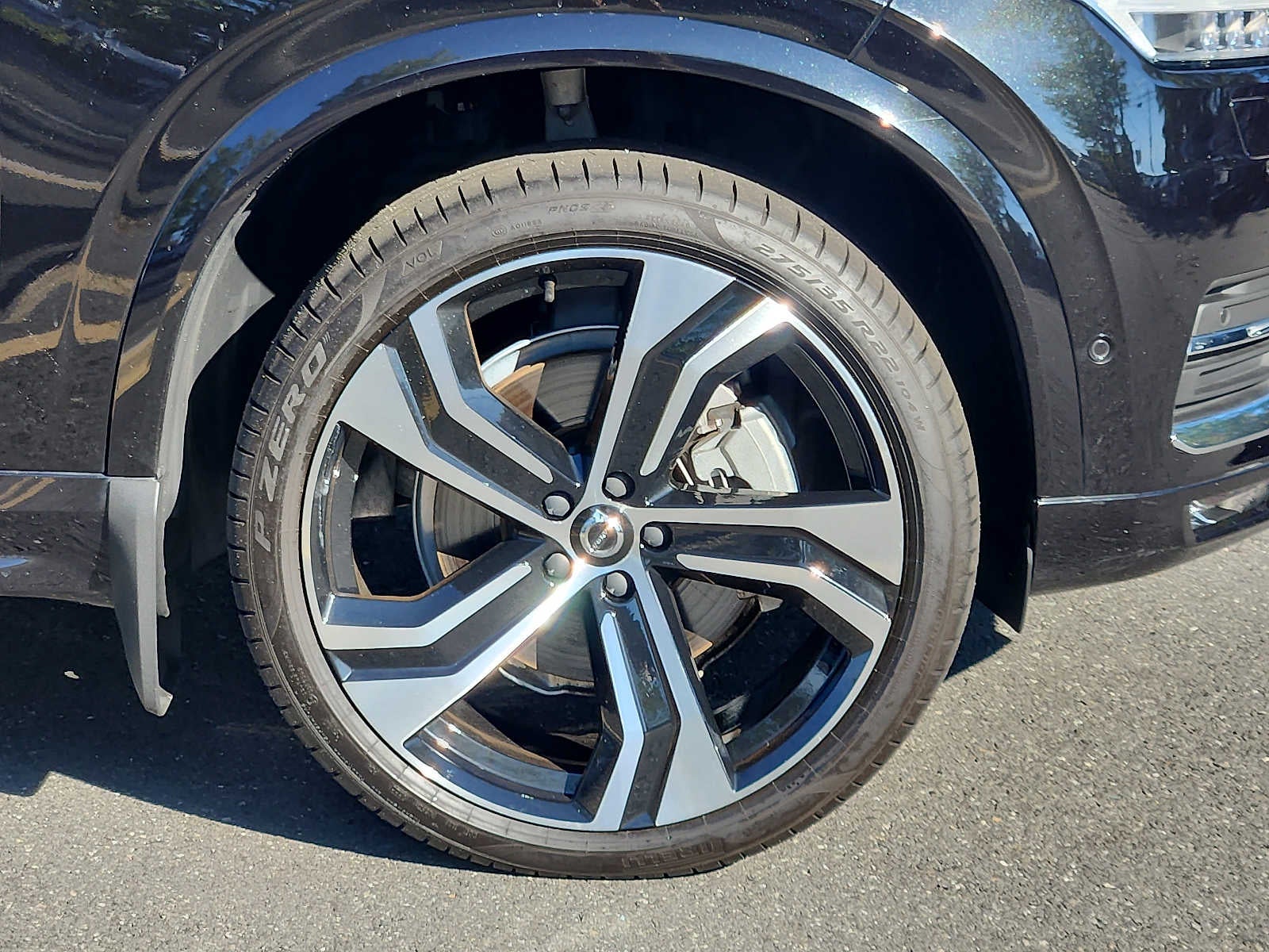 2024 Volvo XC90 Ultimate Bright Theme