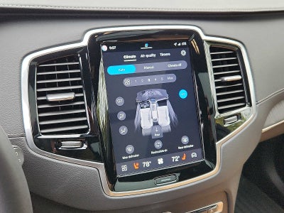 2024 Volvo XC90 Ultimate Bright Theme
