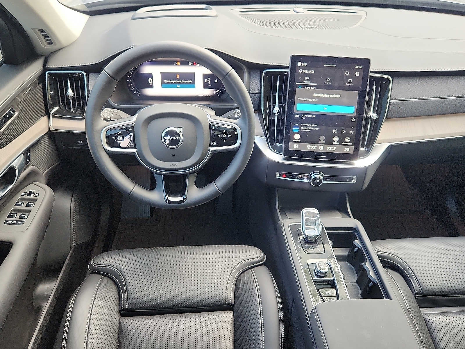 2025 Volvo XC90 Ultra