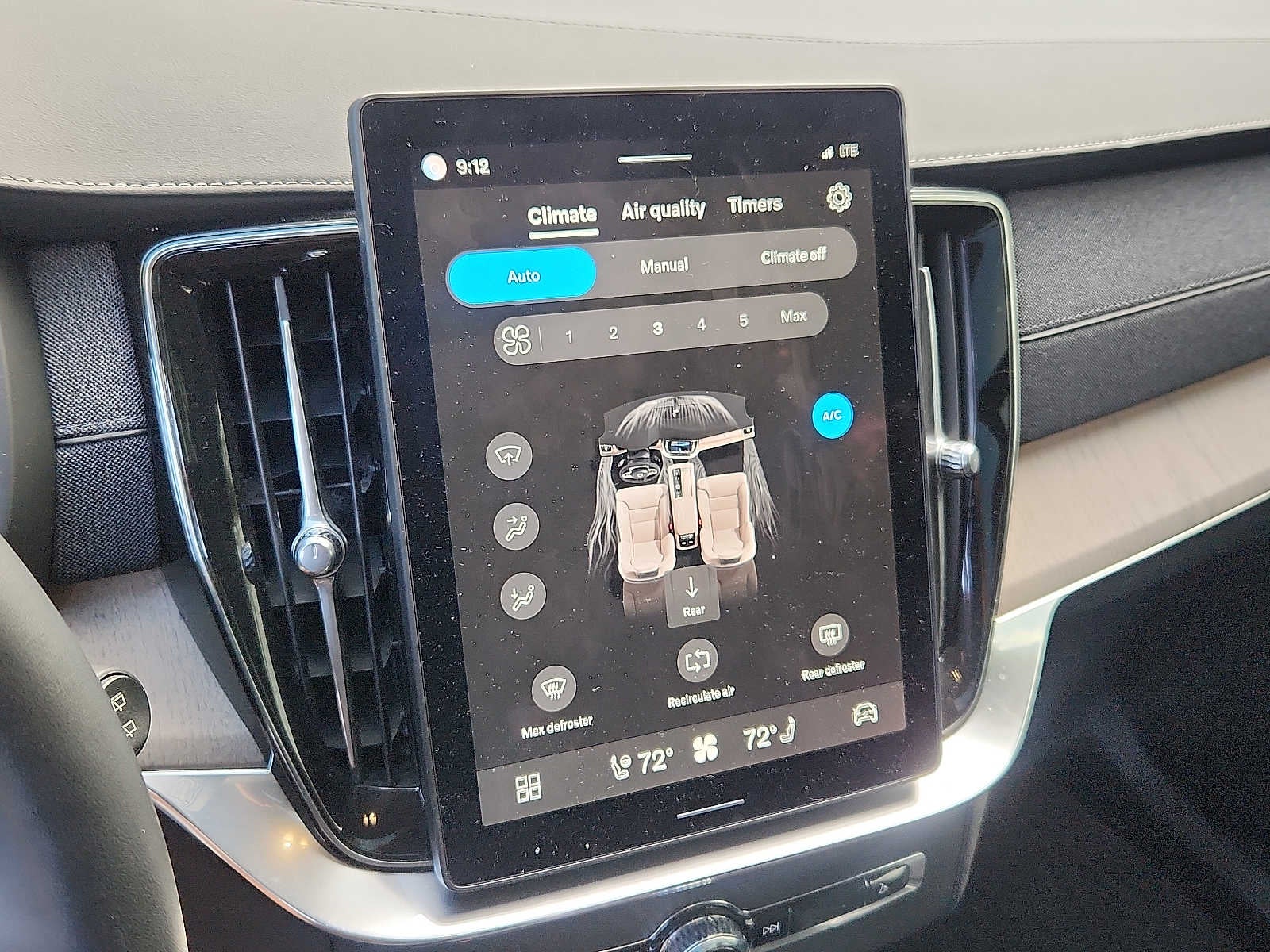 2025 Volvo XC90 Ultra