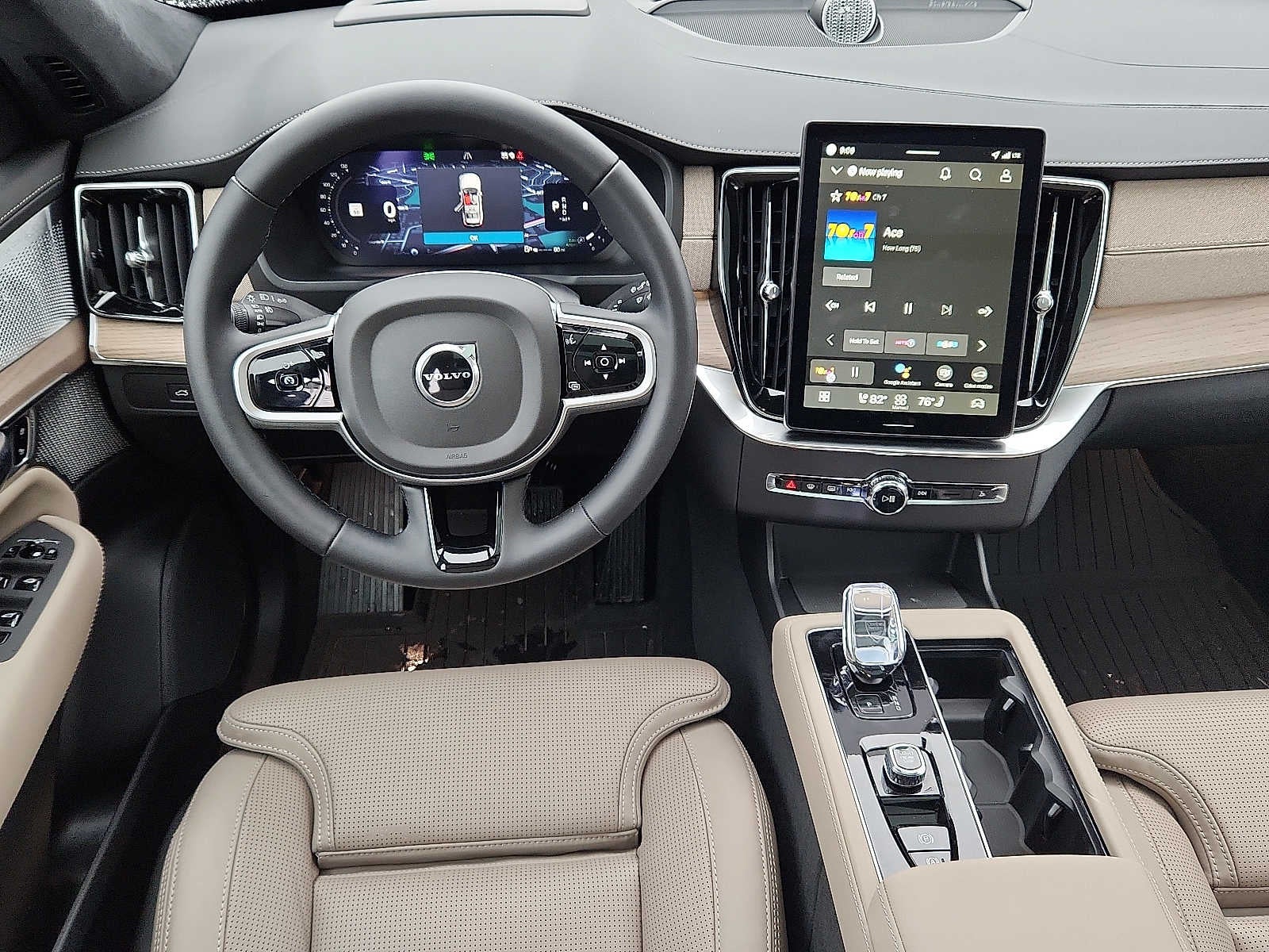 2026 Volvo XC90 Ultra Dark Theme