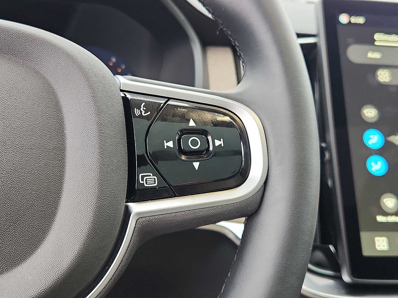 2026 Volvo XC90 Ultra Dark Theme