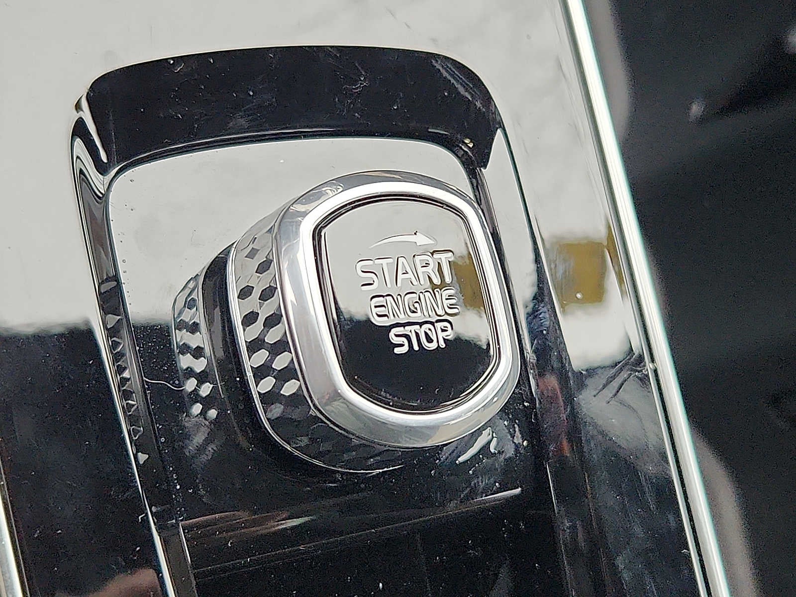 2026 Volvo XC90 Ultra Dark Theme