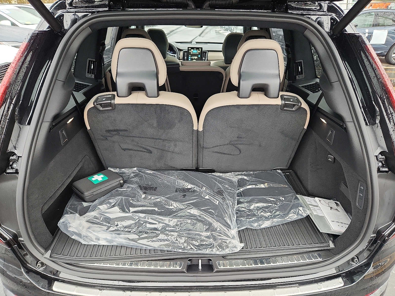 2026 Volvo XC90 Ultra Dark Theme