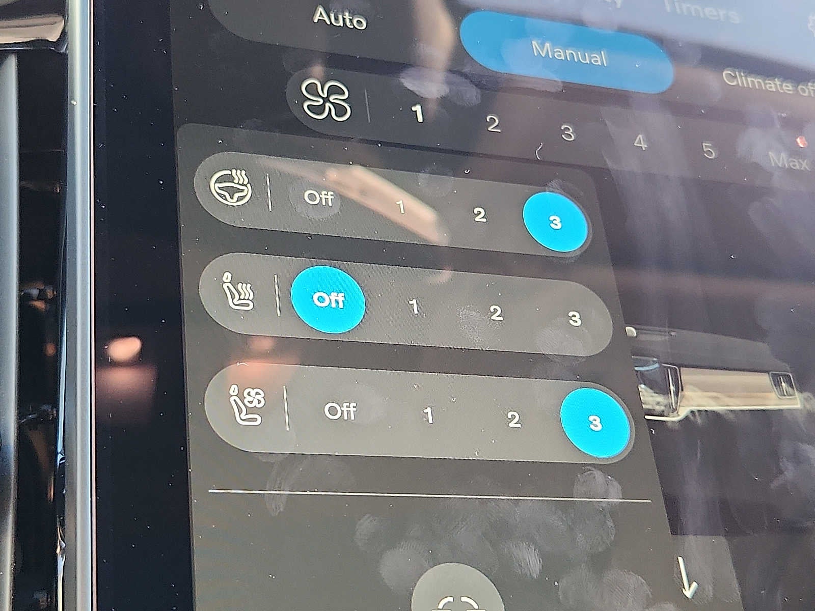 2027 Volvo XC90 Ultra Dark Theme