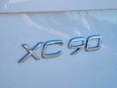 2027 Volvo XC90 Ultra Dark Theme