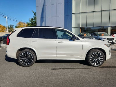 2027 Volvo XC90 Ultra Dark Theme