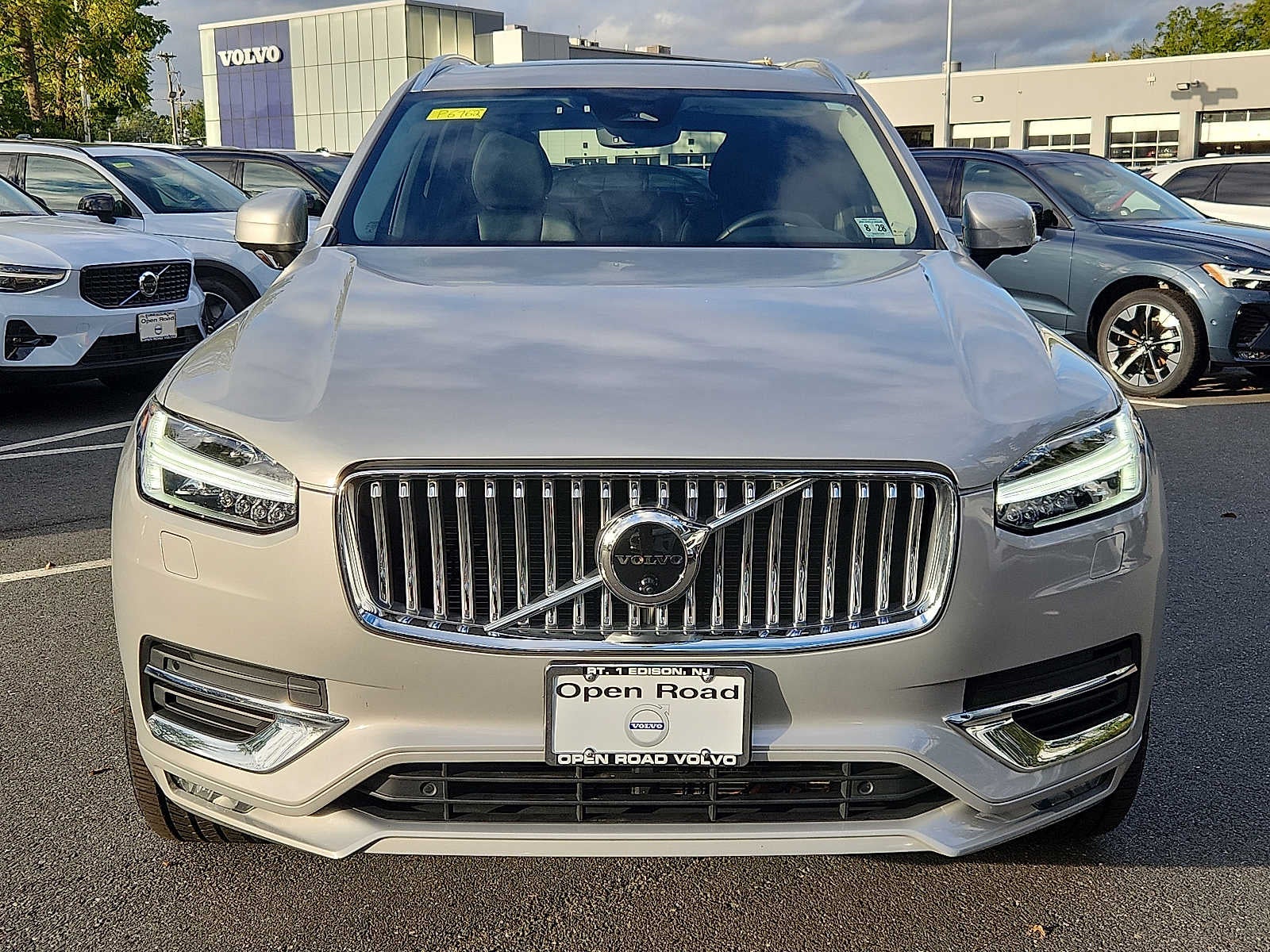 2023 Volvo XC90 Plus