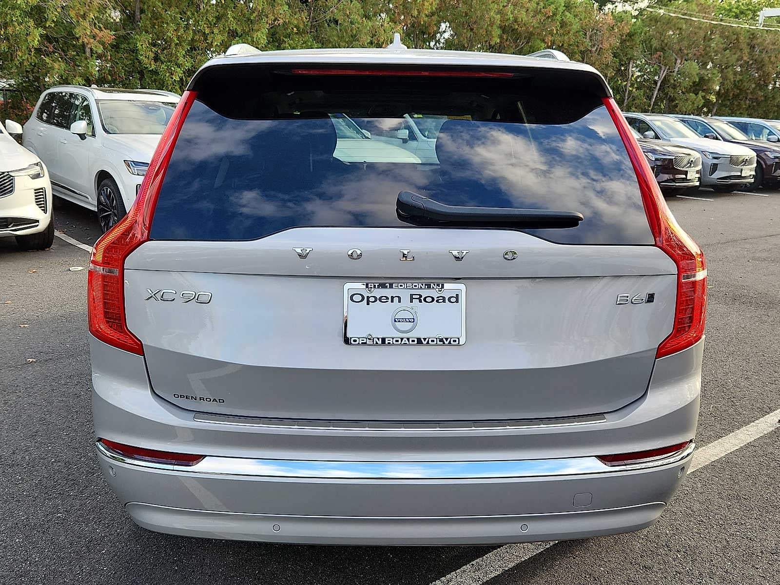 2023 Volvo XC90 Plus