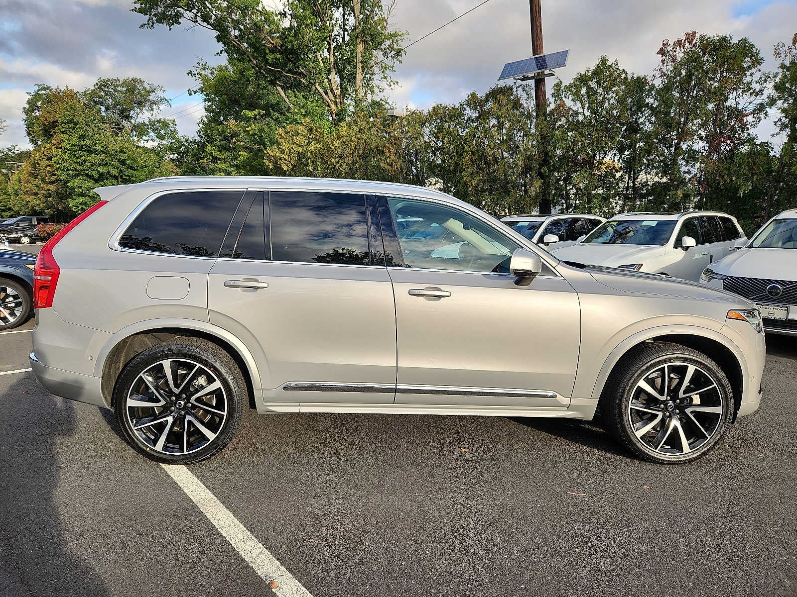 2023 Volvo XC90 Plus