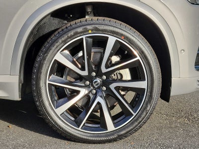 2023 Volvo XC90 Plus