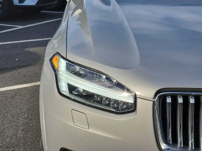 2023 Volvo XC90 Plus