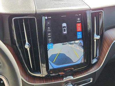 2023 Volvo XC60 Ultimate Bright Theme