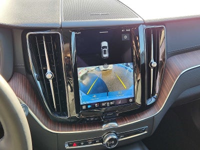 2023 Volvo XC60 Ultimate Bright Theme