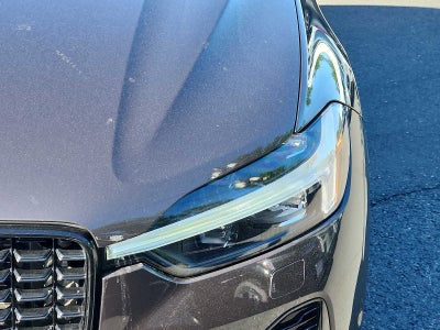 2023 Volvo XC60 Ultimate Dark Theme