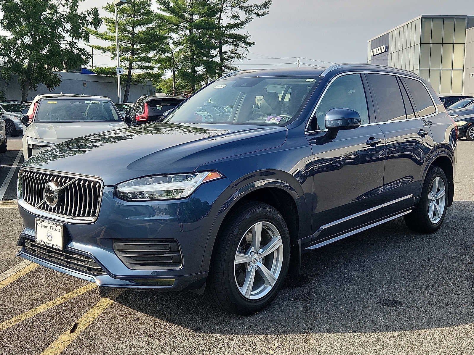 2020 Volvo XC90 Momentum