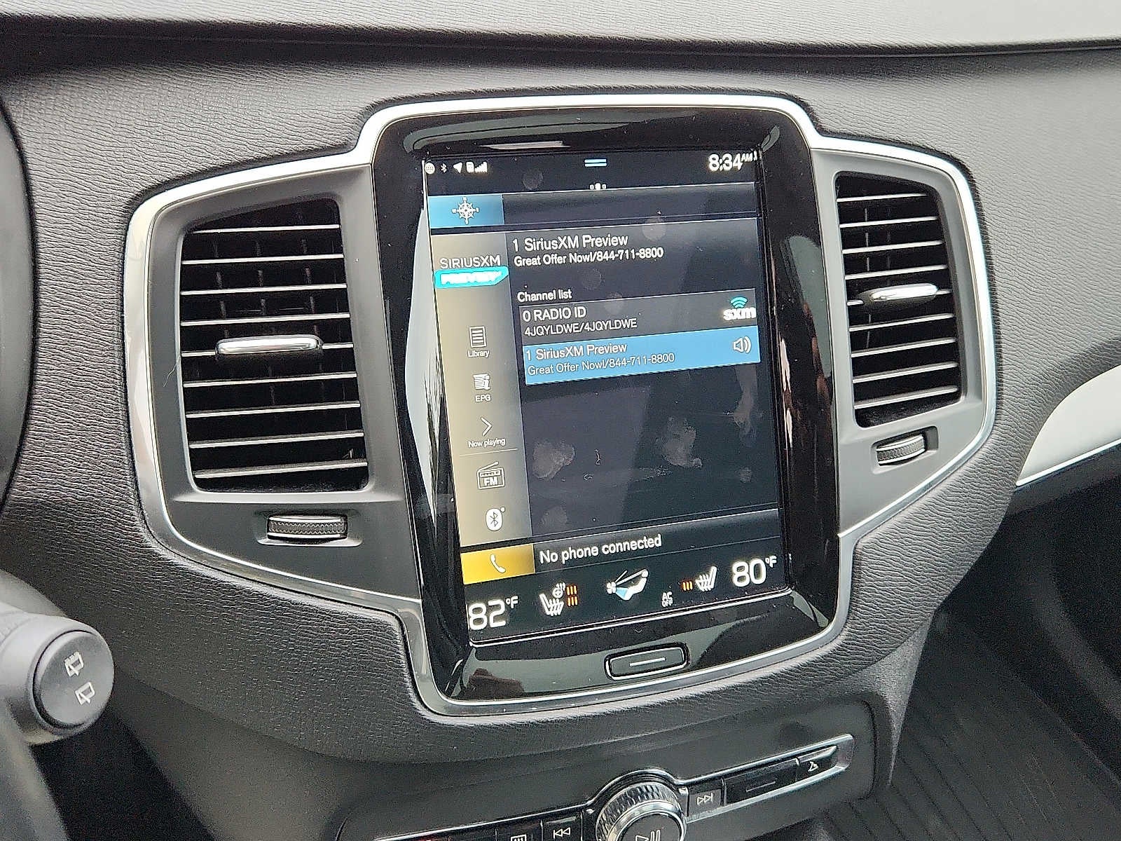 2021 Volvo XC90 Momentum