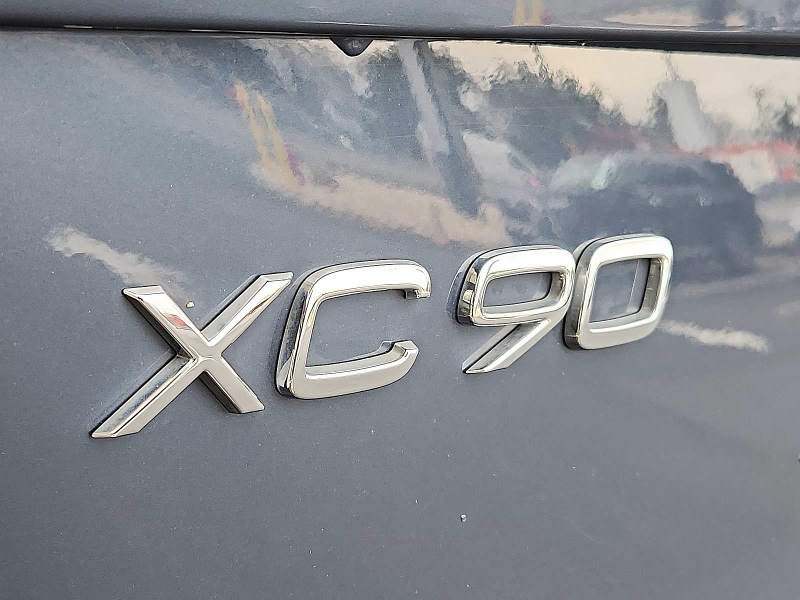2021 Volvo XC90 Momentum
