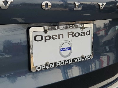 2021 Volvo XC90 Momentum