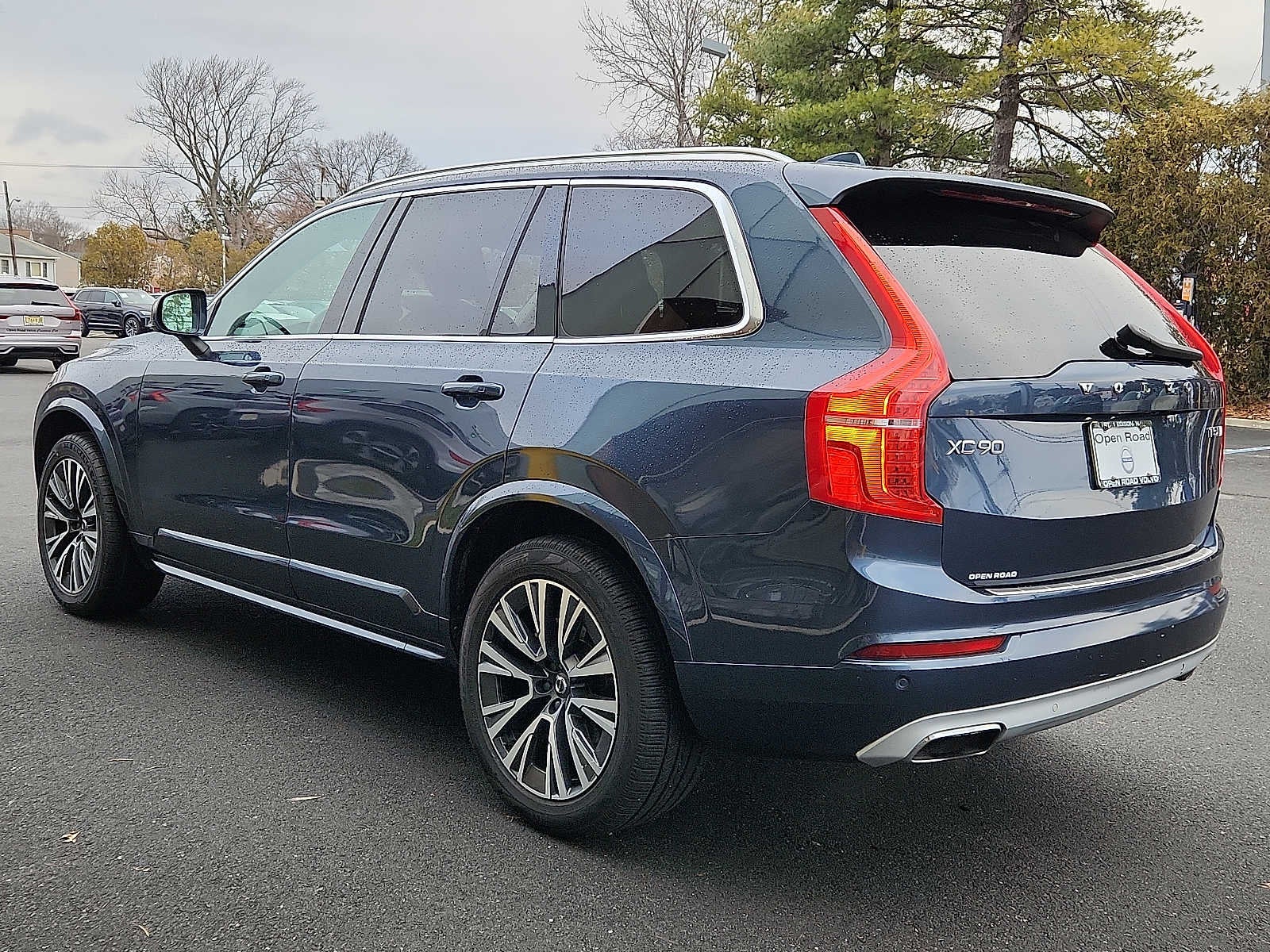 2021 Volvo XC90 Momentum