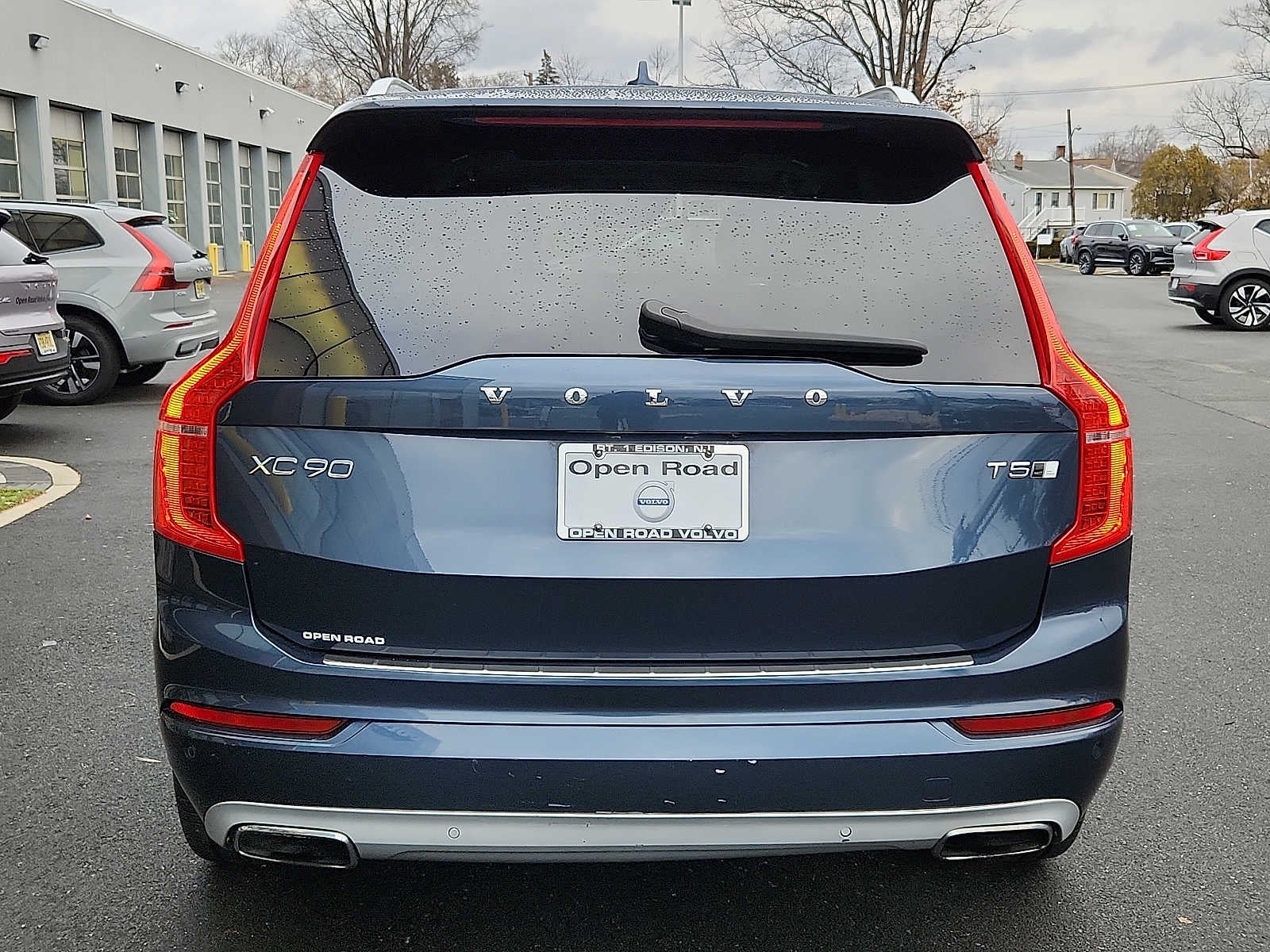 2021 Volvo XC90 Momentum