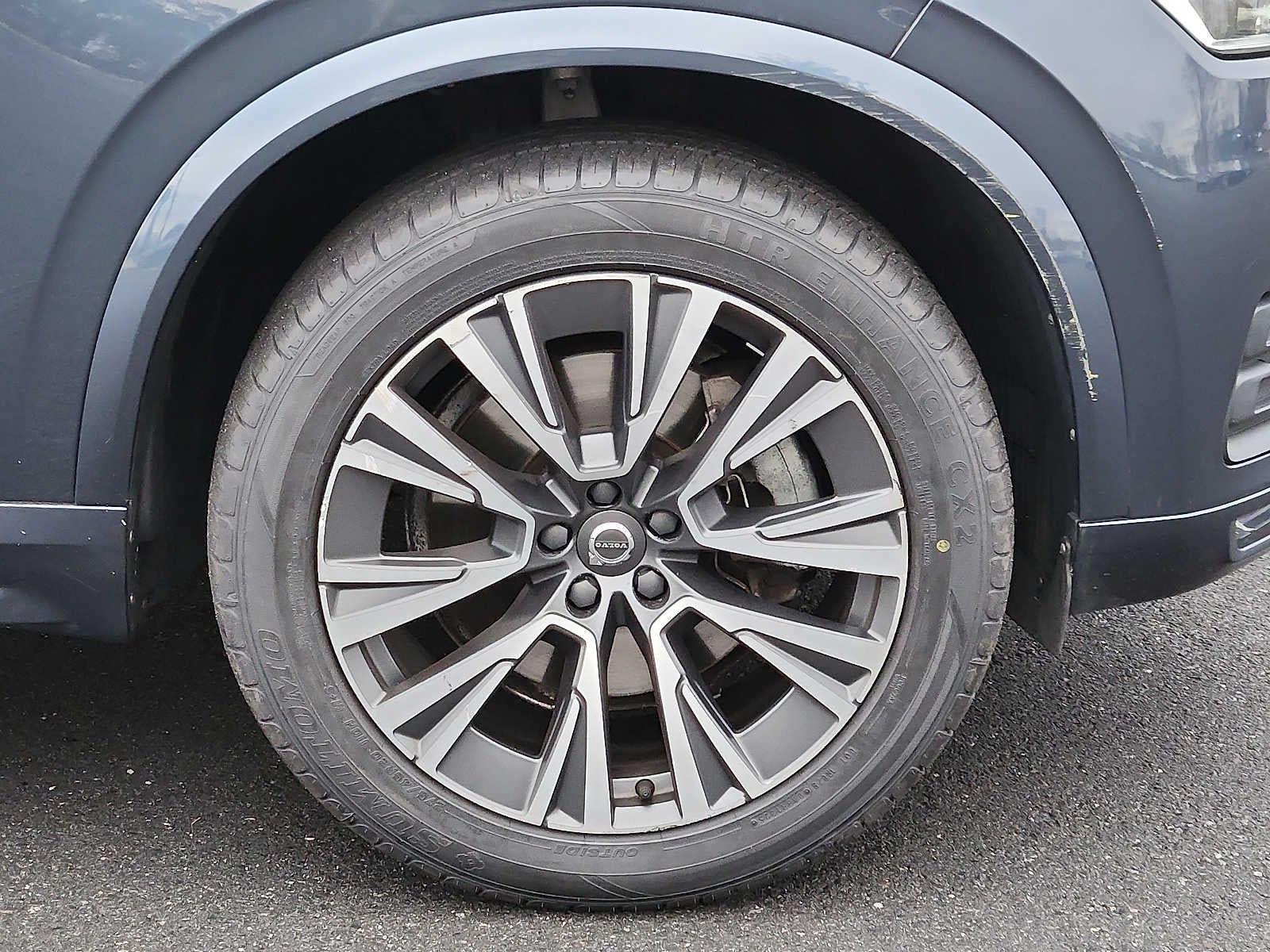 2021 Volvo XC90 Momentum