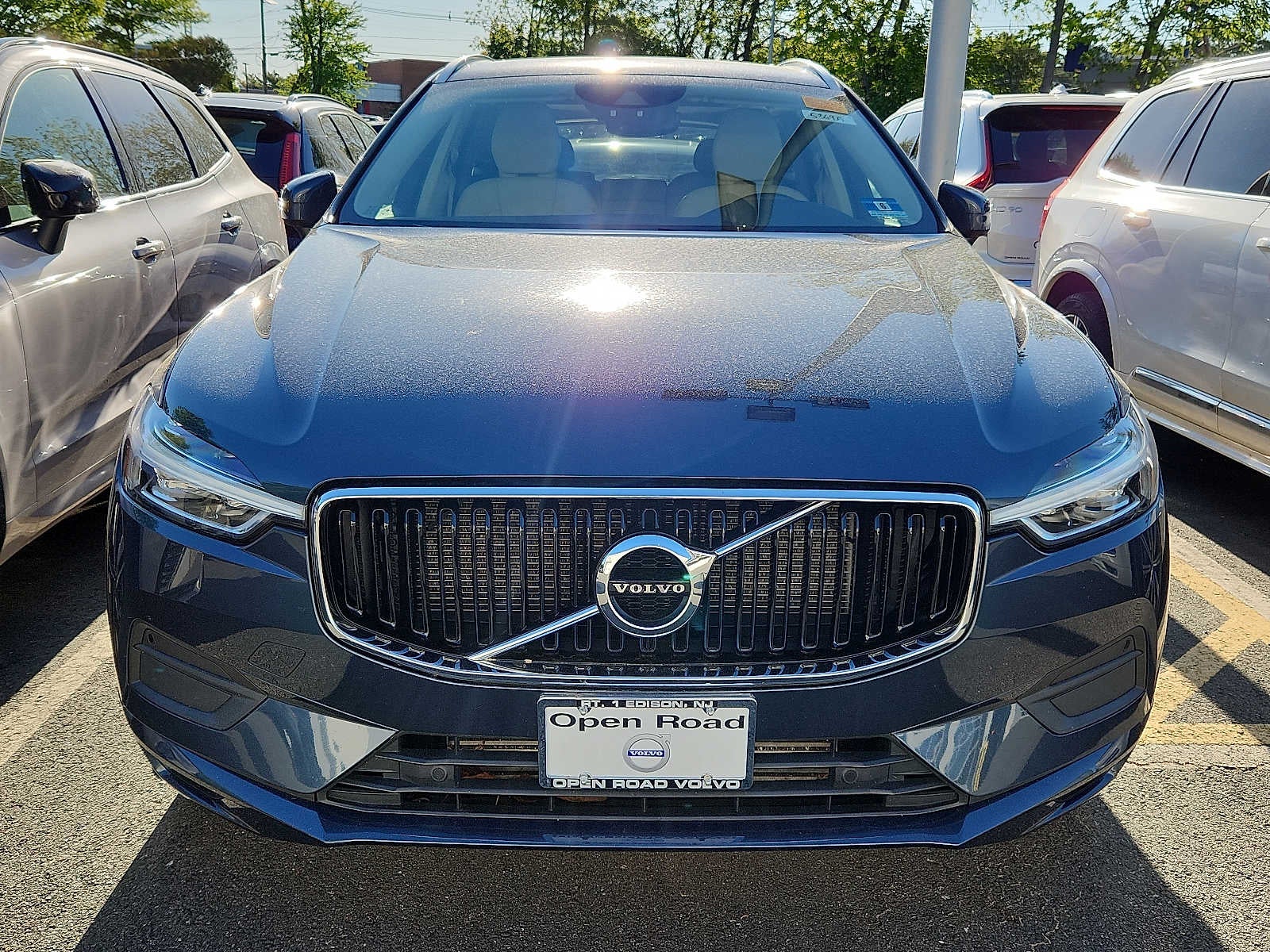 2020 Volvo XC60 Momentum