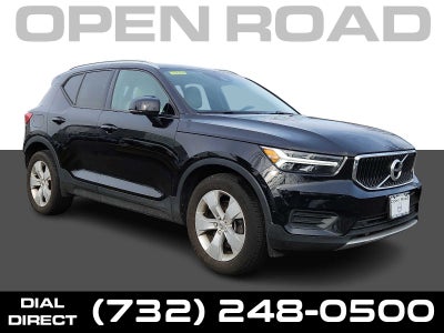 2019 Volvo XC40 Momentum