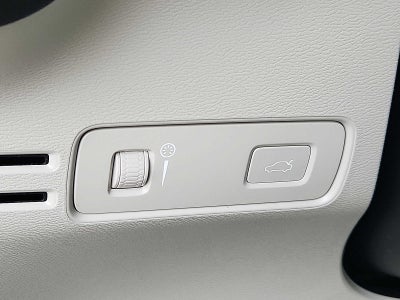 2019 Volvo XC40 Momentum