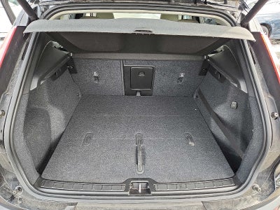 2019 Volvo XC40 Momentum