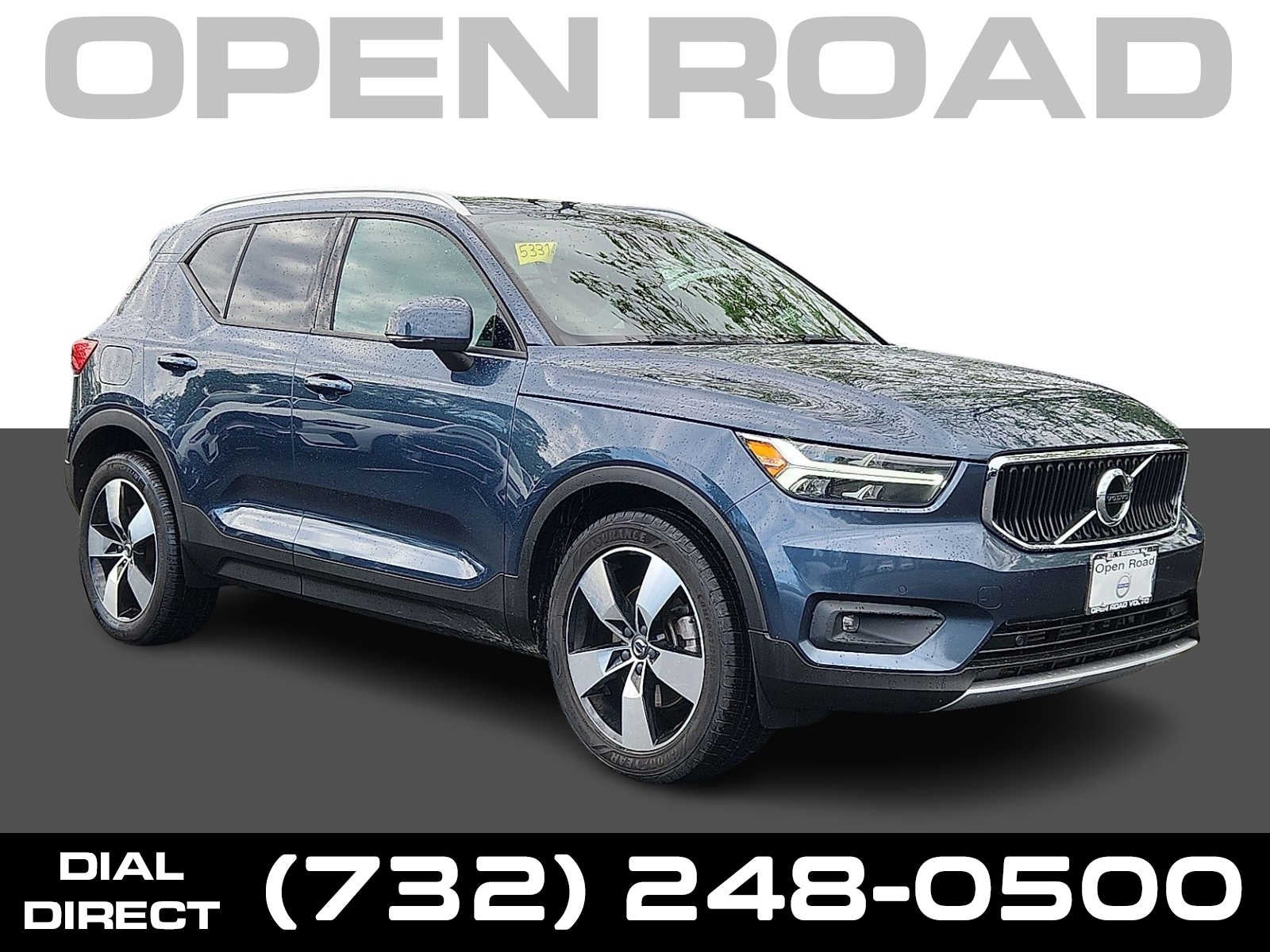 2021 Volvo XC40 Momentum