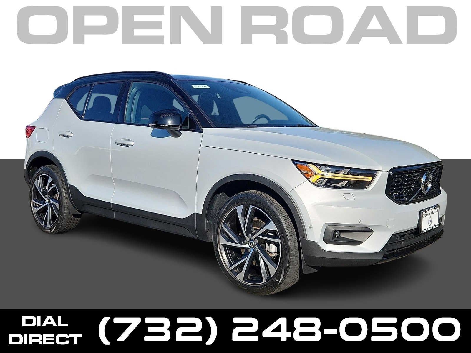 2022 Volvo XC40 R-Design