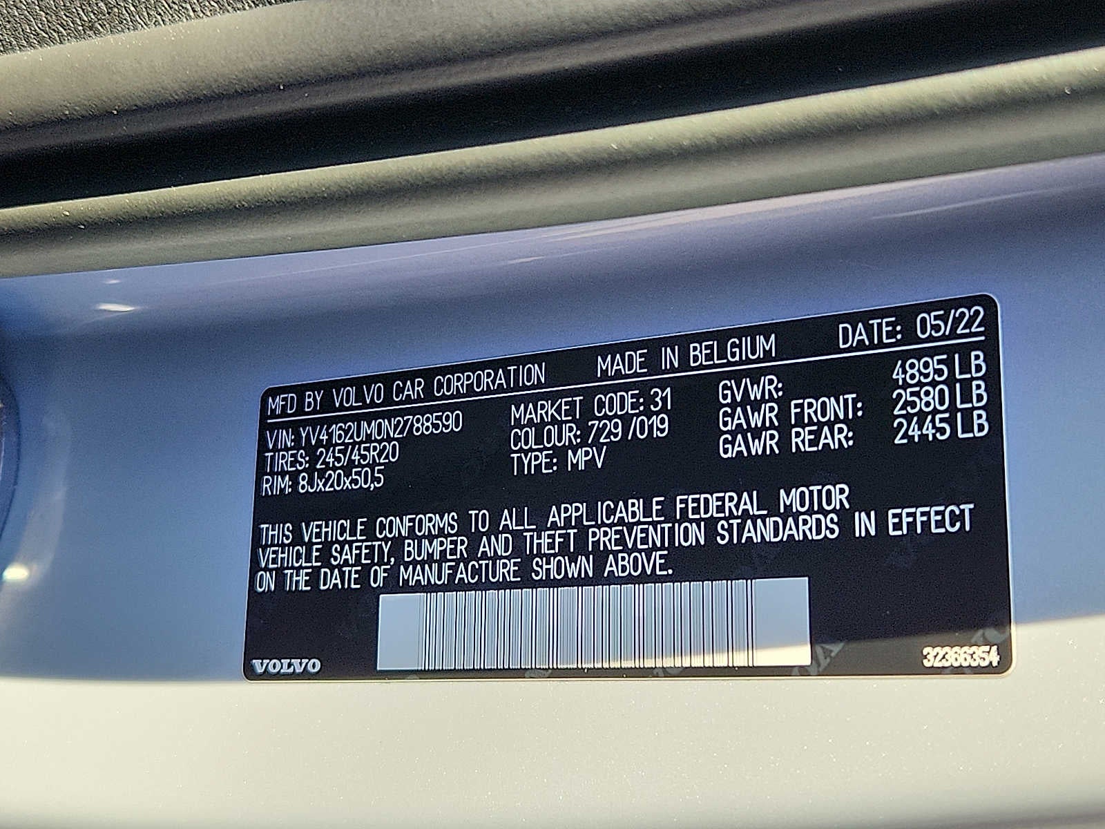 2022 Volvo XC40 R-Design