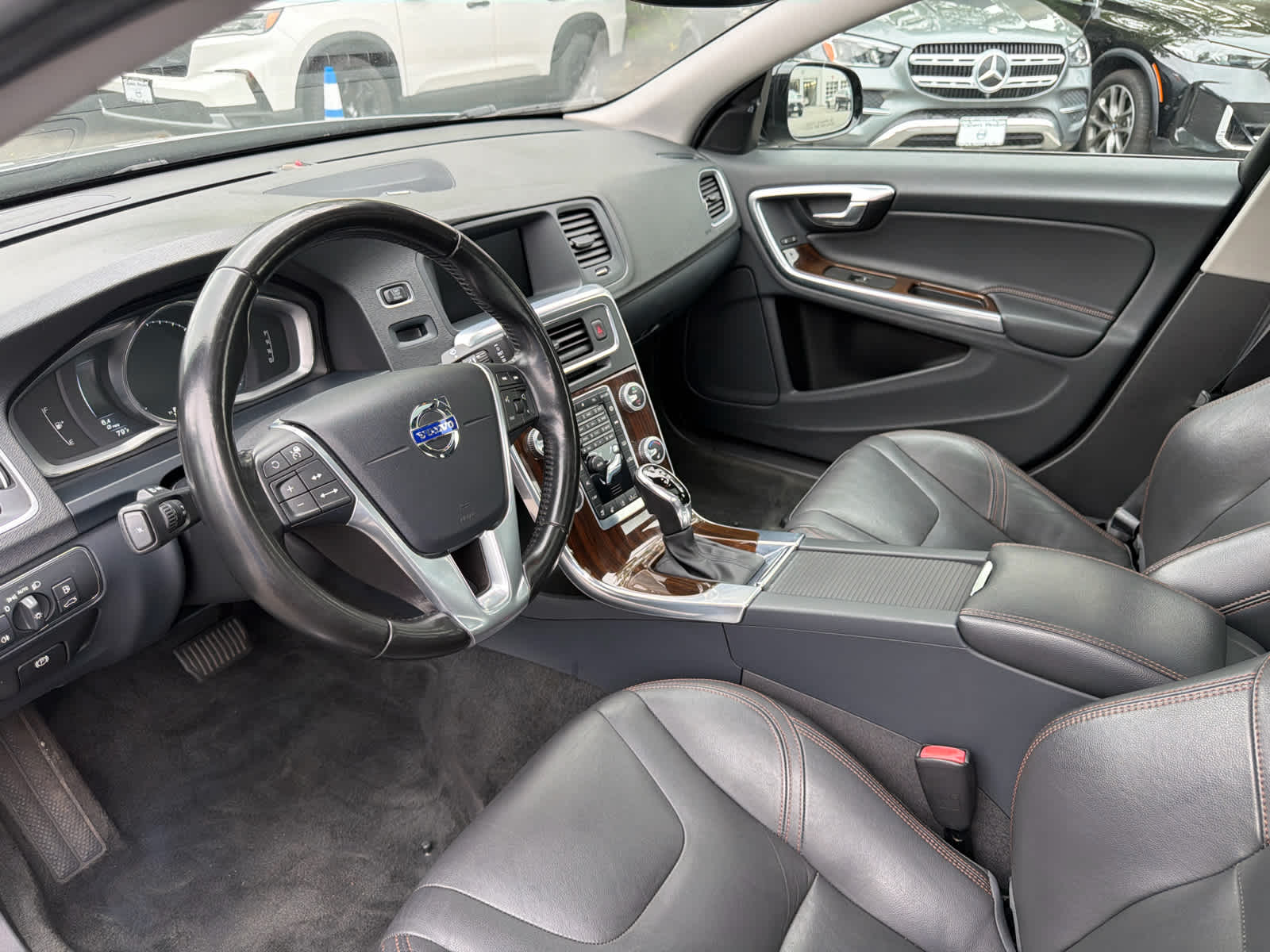 2016 Volvo S60 Cross Country T5 Platinum