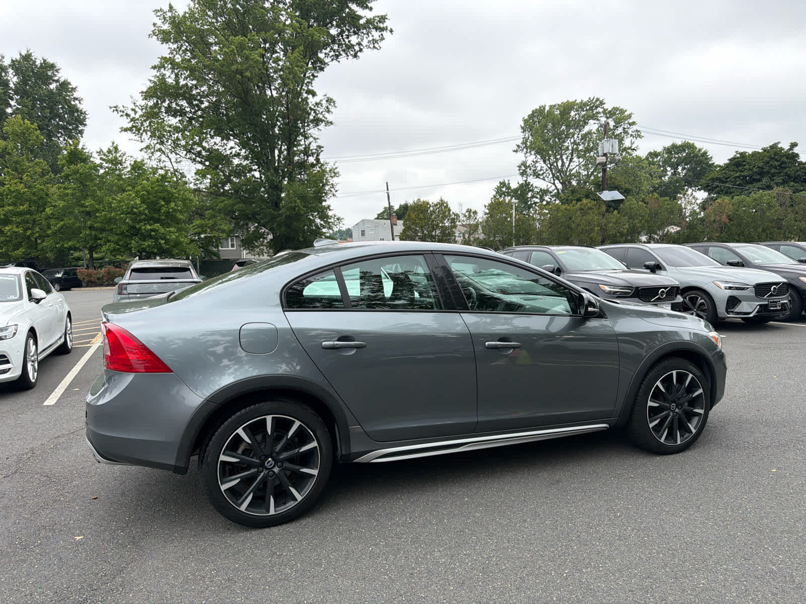 2016 Volvo S60 Cross Country T5 Platinum