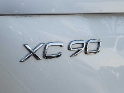 2018 Volvo XC90 Momentum