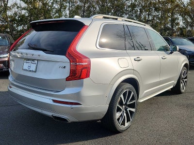 2018 Volvo XC90 Momentum