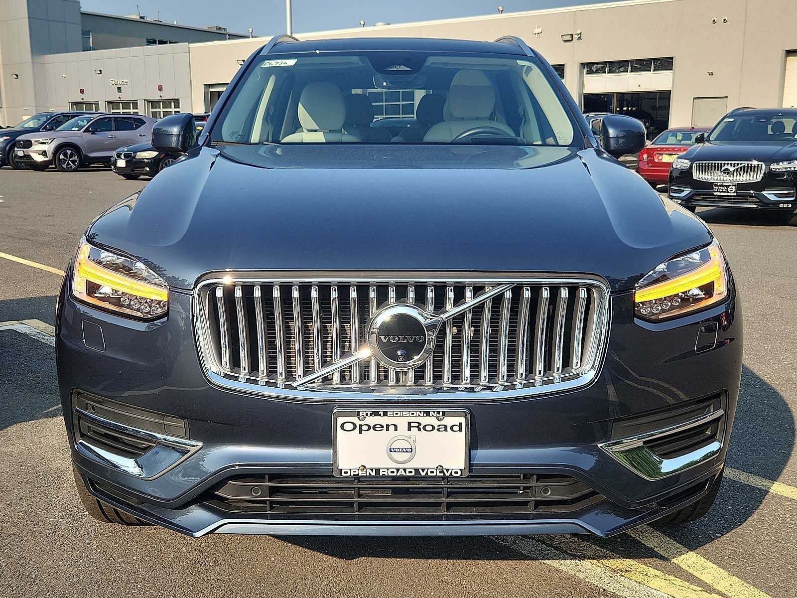 2023 Volvo XC90 Recharge Plug-In Hybrid Ultimate