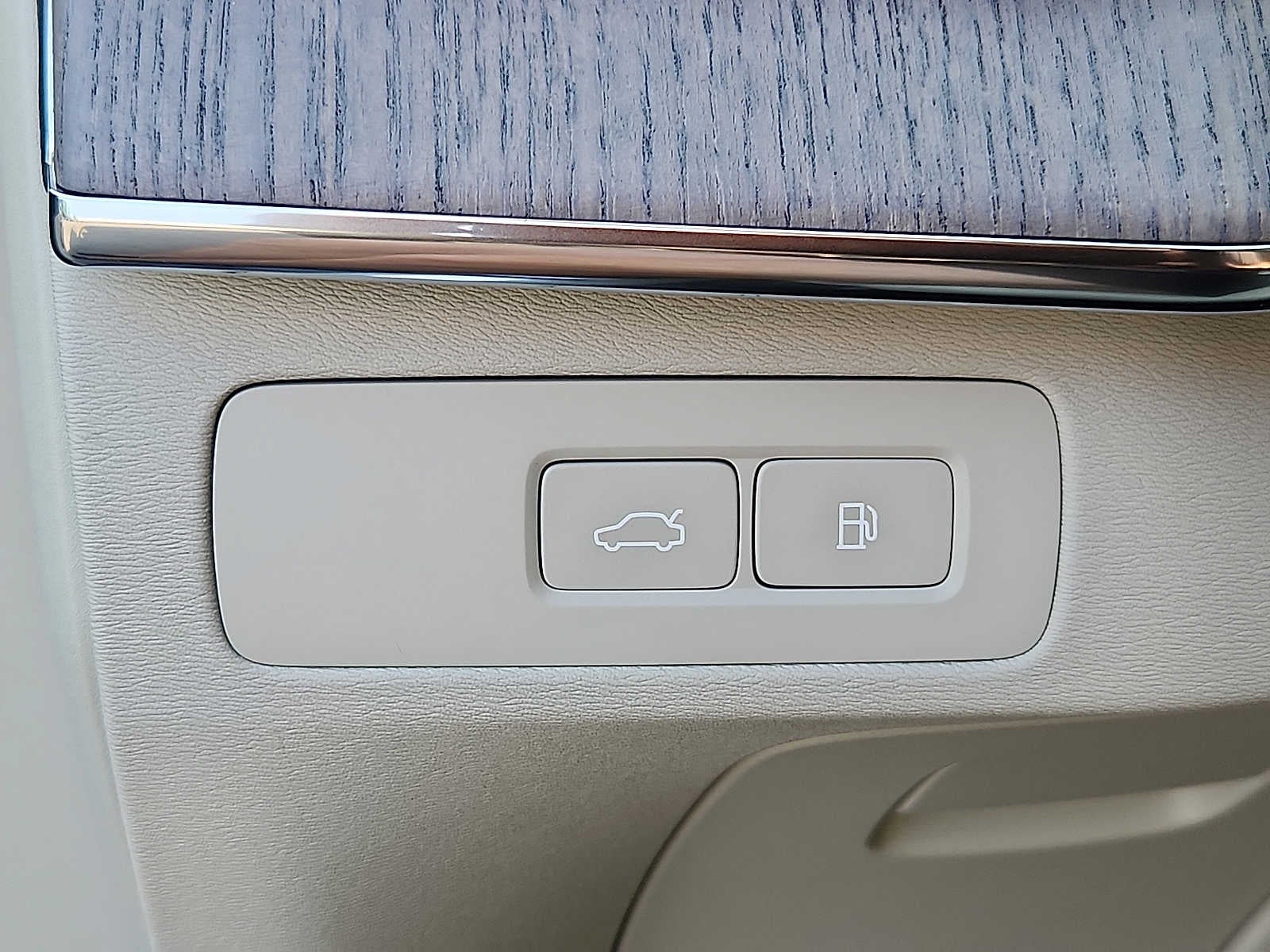 2023 Volvo XC90 Recharge Plug-In Hybrid Ultimate