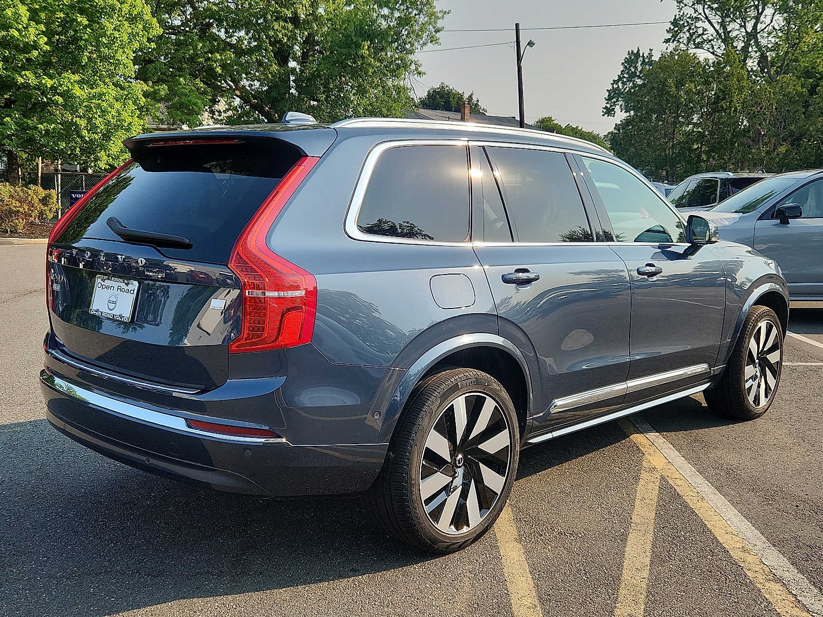 2023 Volvo XC90 Recharge Plug-In Hybrid Ultimate