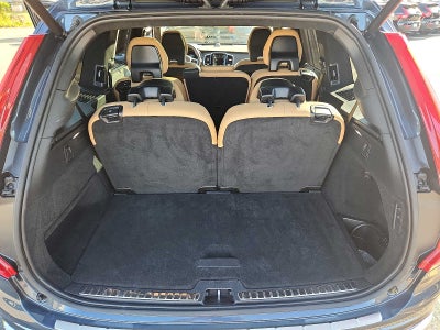 2023 Volvo XC90 Recharge Plug-In Hybrid Ultimate Bright Theme